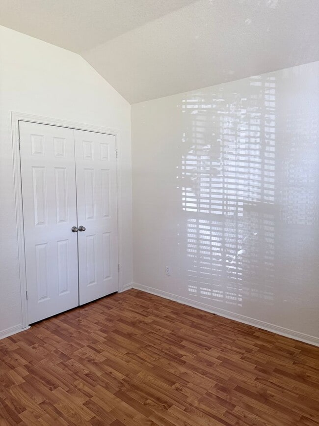 Building Photo - 4307 Derik Dr