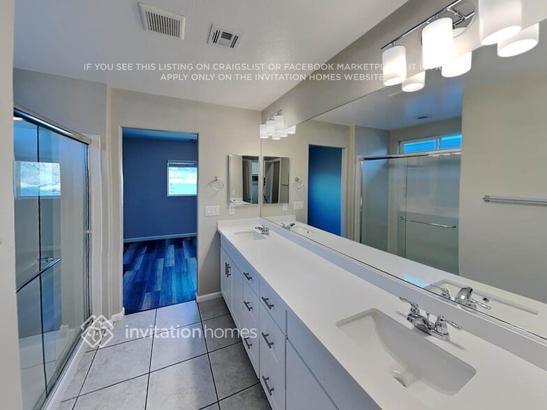Building Photo - 8776 Candelabra Ct
