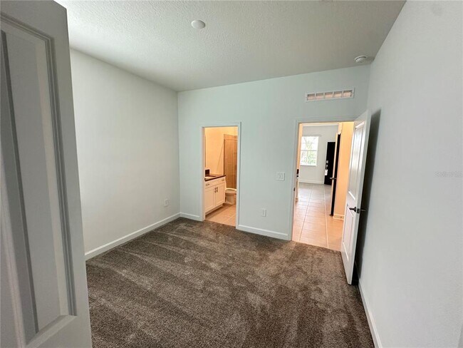 Building Photo - 2557 Peace Of Mind Ave