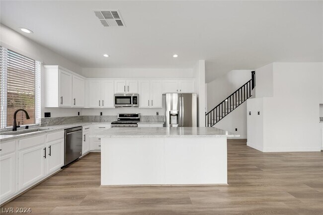 Building Photo - 311 St Augustine Ln