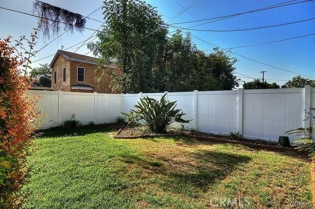 Building Photo - 5538 Premiere Ave