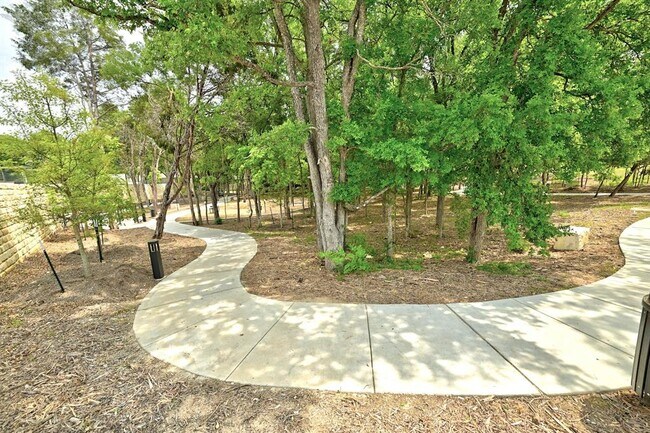 Building Photo - 4801 Springdale Rd