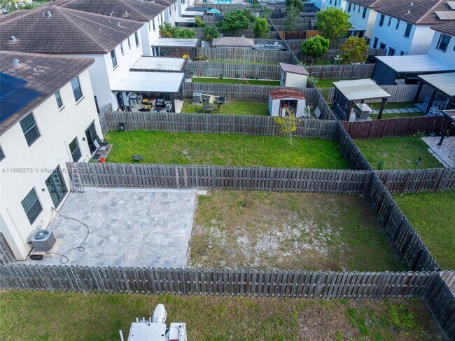 Building Photo - 24985 SW 107th Ct