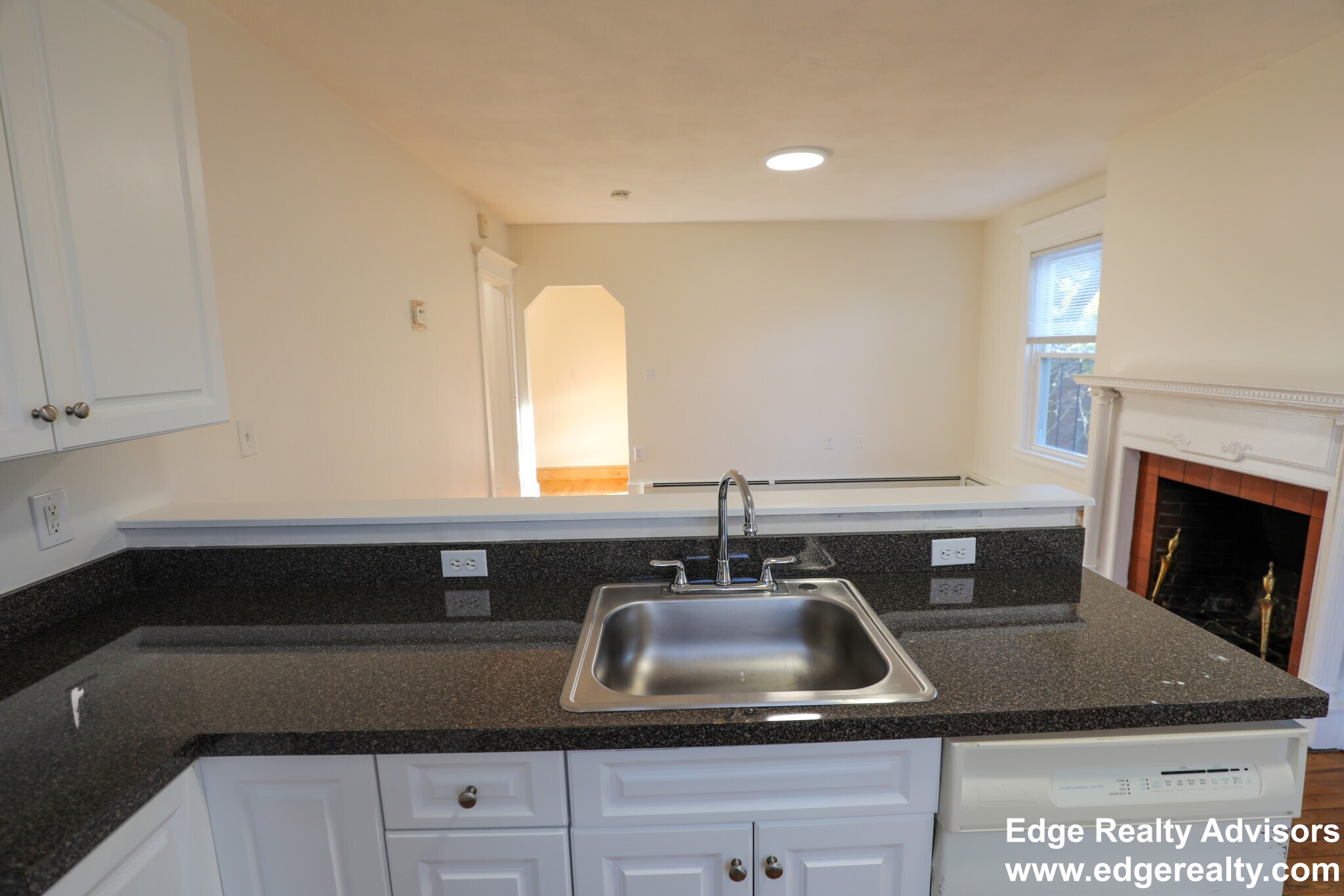 Building Photo - 15 South St