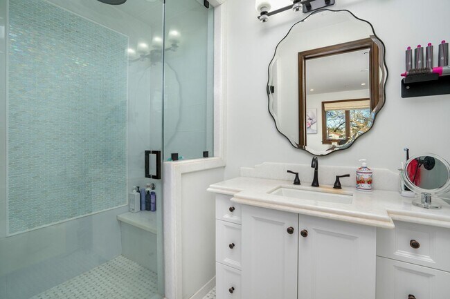 Building Photo - Beverly Hills Luxury Villa with Resort-Style Pool & Spa