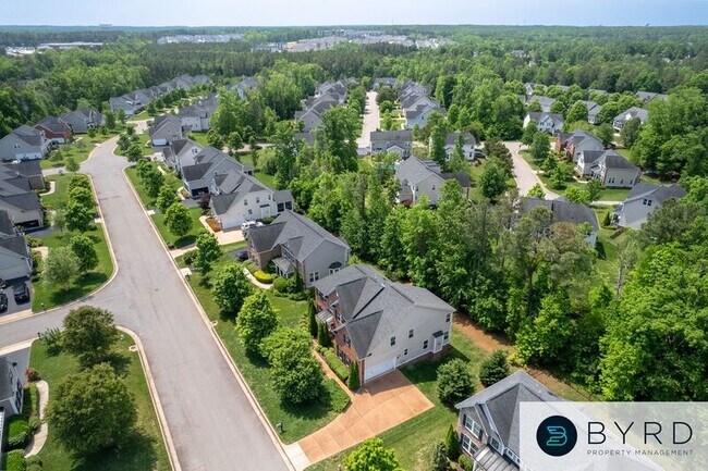 Building Photo - 6018 Red Setter Ln
