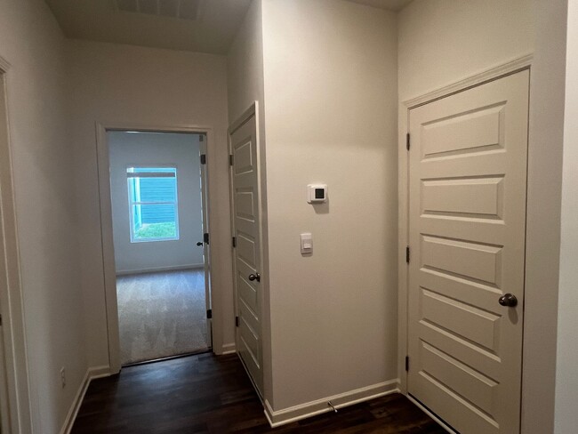 Building Photo - 4BR One-Level Home in Rosser Farms – Open Floor Plan + Prime Location!