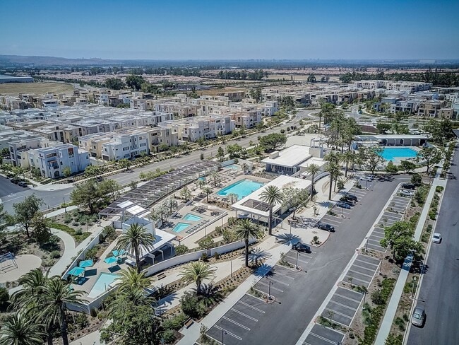 Building Photo - Rooms for Rent in Irvine's Great Park
