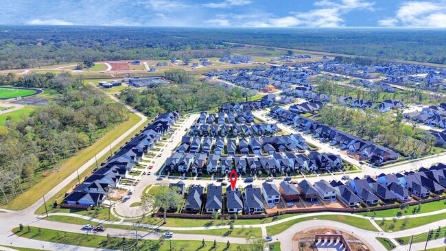 Building Photo - 1535 Park Path Dr