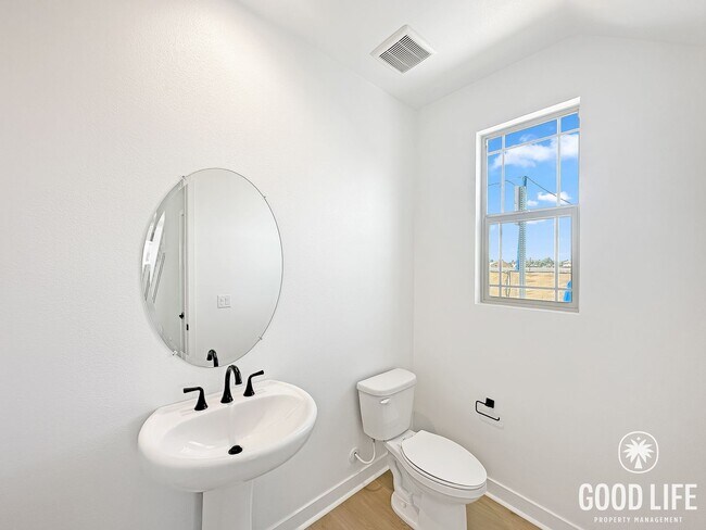 Building Photo - RV: Brand-New Luxury 4BR Home in Menifee | 1,650 Sq Ft | Never Lived In