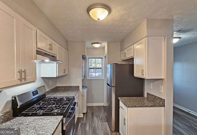 Building Photo - 6627 Banbury Ct NW