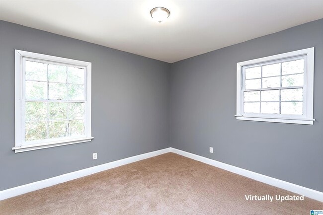 Building Photo - 500 15th Ave NW