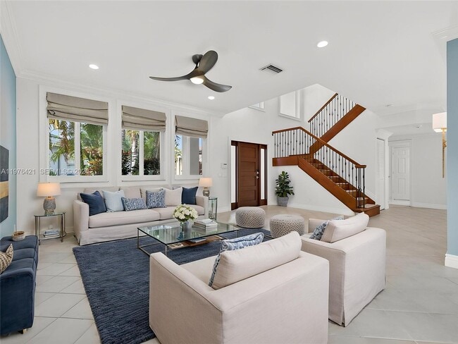 Building Photo - 1008 Highland Meadows Dr