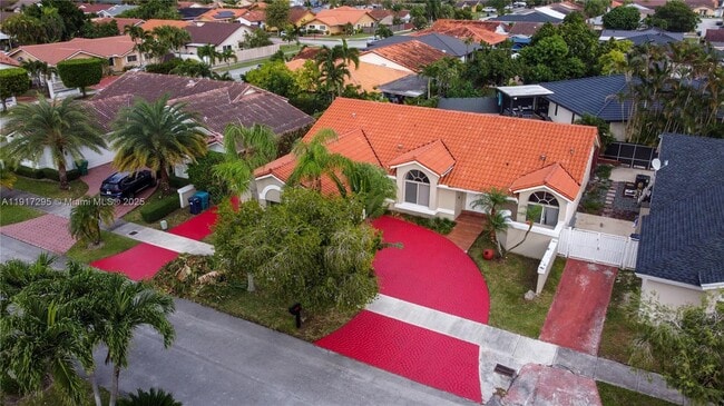 Building Photo - 10815 SW 145th Pl