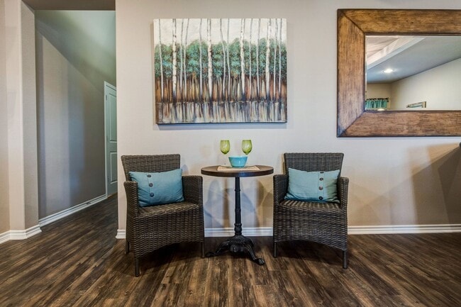 Building Photo - August 2026 Pre-Lease!! 3/3.5 Townhome in ...