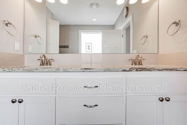 Building Photo - 5669 Cinnamon Teal St SE