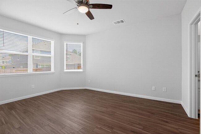 Building Photo - 13312 Burbot Dr