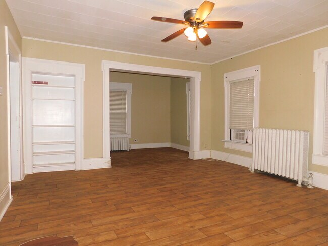 Building Photo - 3986 Rollo Rd