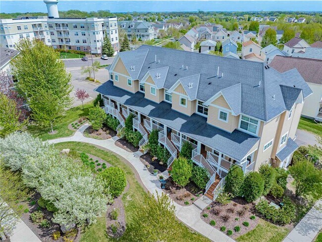 Building Photo - 2952 Clover Ridge Dr