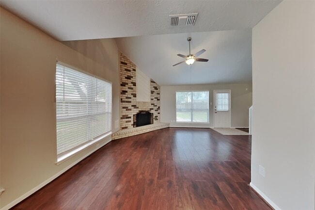 Building Photo - 22719 Garden Canyon Dr
