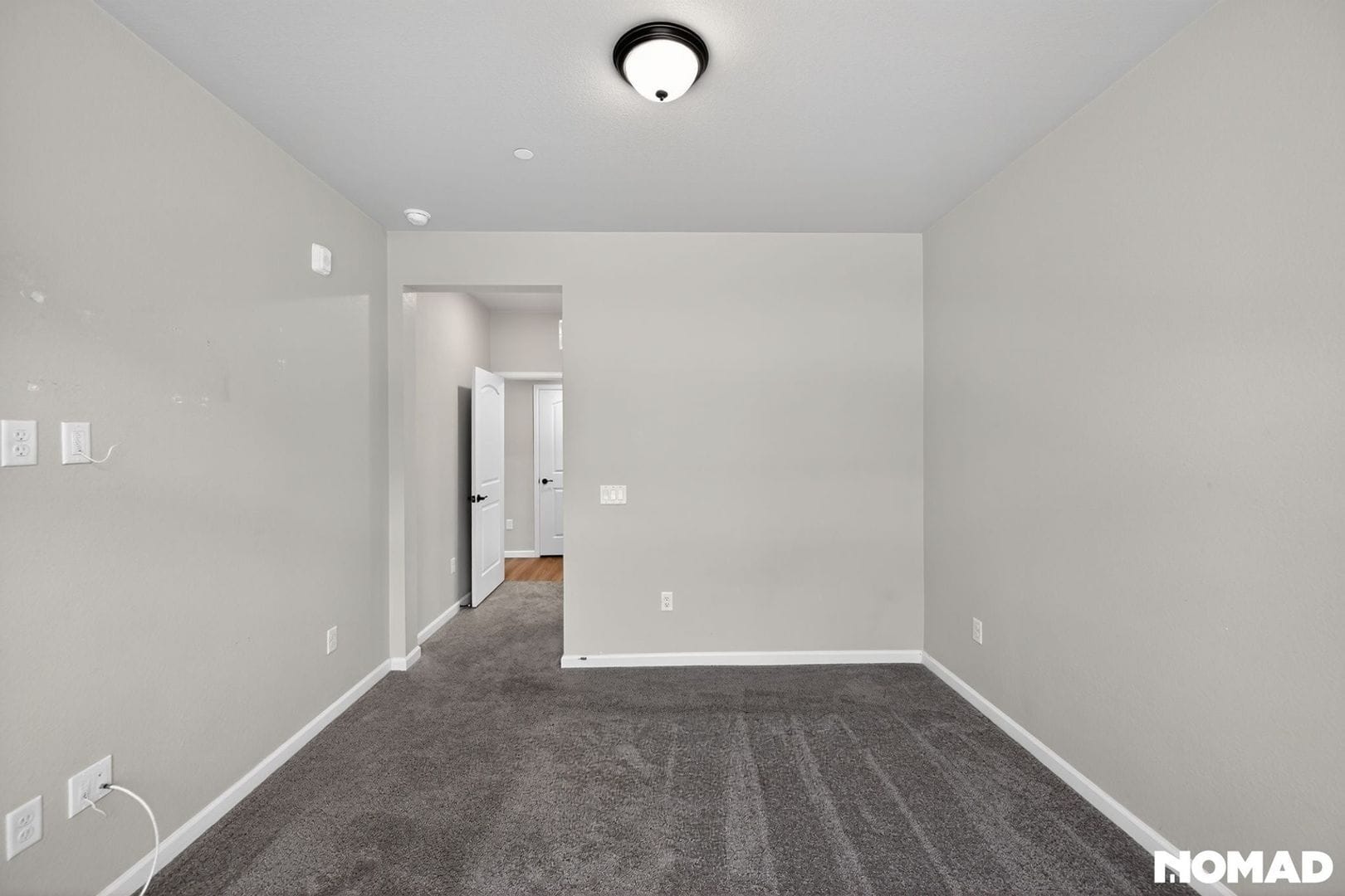 Building Photo - 6153 N Ceylon St