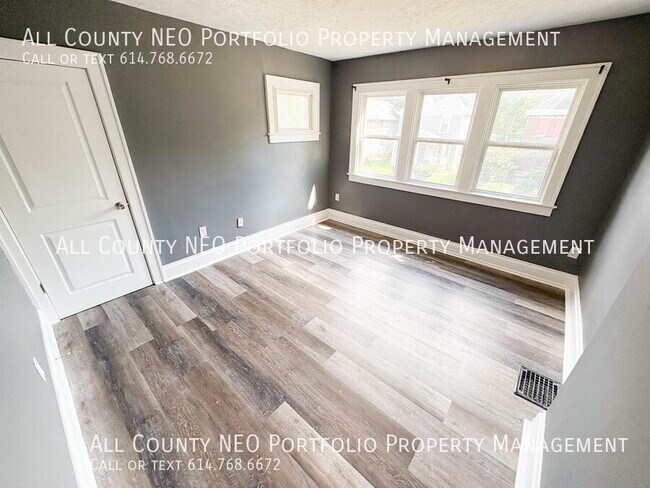 Building Photo - 2014 Fairmont Ave