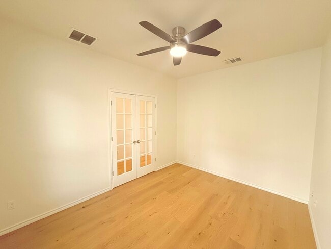Building Photo - 7433 Sunset Heights Cir