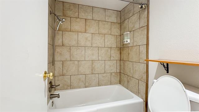 Building Photo - 10431 Pagewood Dr