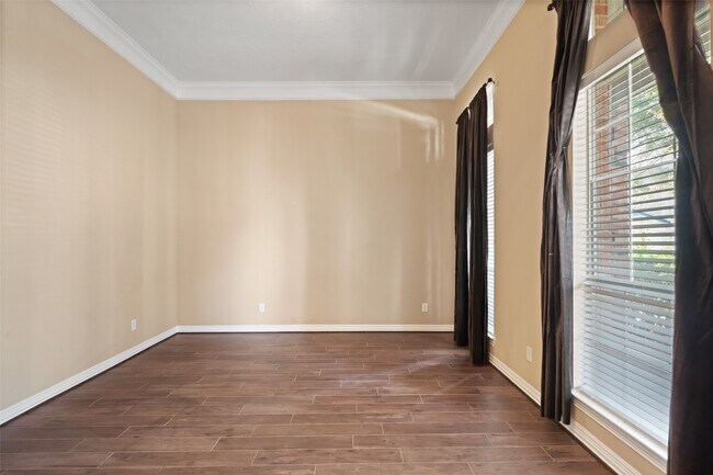 Building Photo - 23010 Prairie Lake court