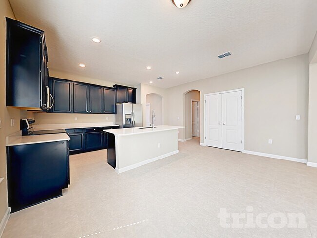 Building Photo - 10197 Pavnes Creek Dr