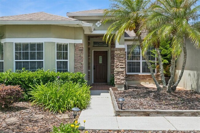 Building Photo - 237 Strathmore Cir