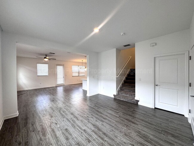 Building Photo - 1256 Payne Stewart Dr