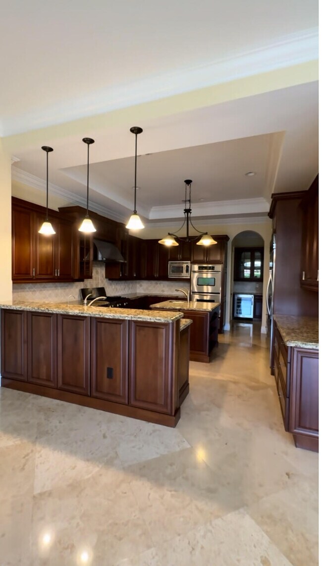 Building Photo - 9407 Bridgebrook Dr
