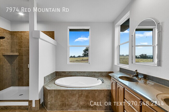 Building Photo - 7974 Red Mountain Rd