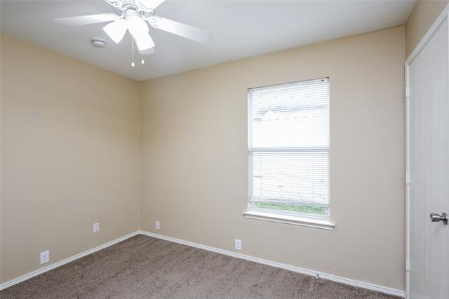 Building Photo - 1804 Little Deer Ln