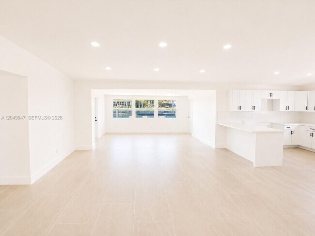 Building Photo - 2649 Key Largo Ln