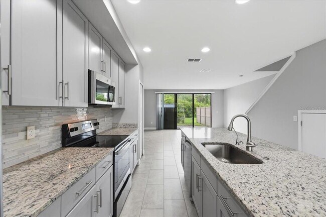 Building Photo - 4712 Terra Esmeralda Dr