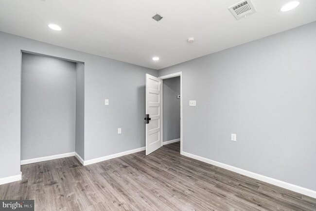 Building Photo - 1320 Conowingo Rd