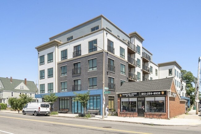 Building Photo - 214 Market St