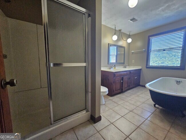 Building Photo - 150 Jefferson Blvd