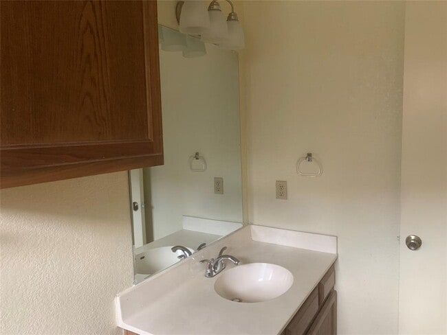 Building Photo - 14045 Maricella Ln