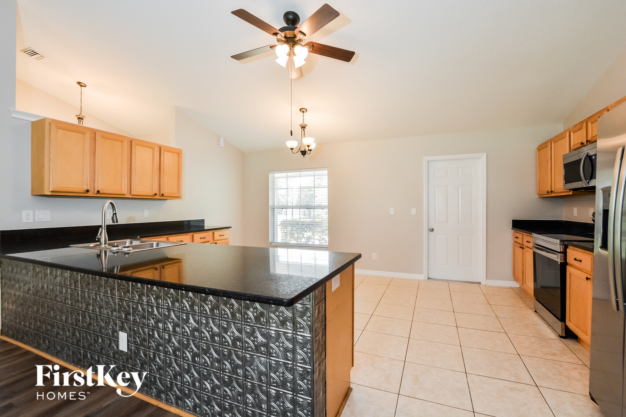 Building Photo - 207 Shannon Ln