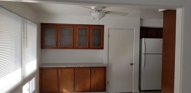 Building Photo - 2203 Barton Blvd