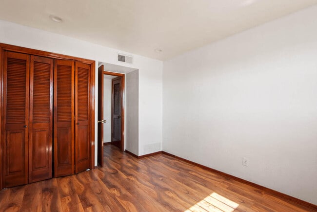 Building Photo - 7080 Portugal Dr