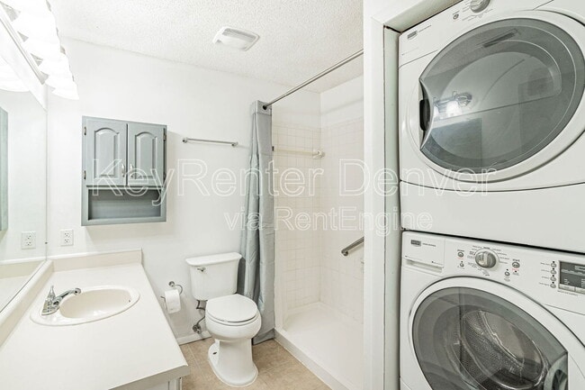 Building Photo - 7185 S Gaylord St