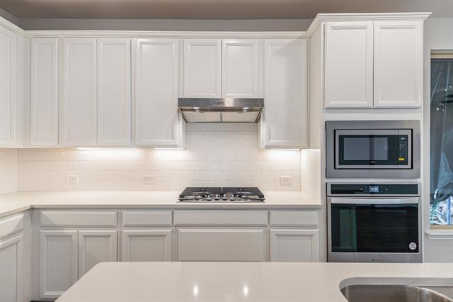 Building Photo - 1725 Blakely Pl