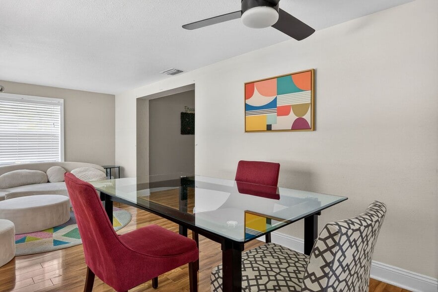 Building Photo - 1781 Coral Point Dr