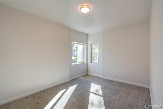 Building Photo - 818 E Cucharras St
