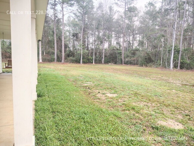 Building Photo - 13770 Wildflower Ln