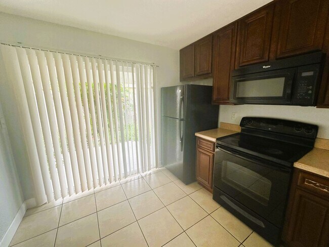 Building Photo - 3116 S Bumby Ave